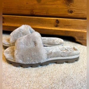 ugg cozette in oyster